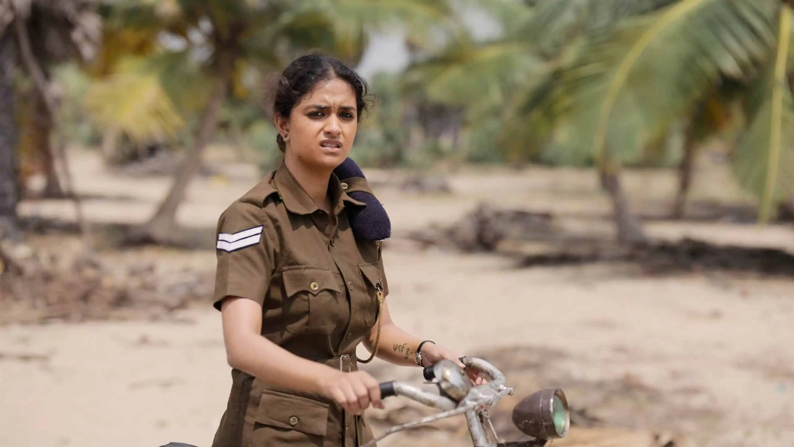 Keerthy Suresh in Police Uniform Photos 4 scaled